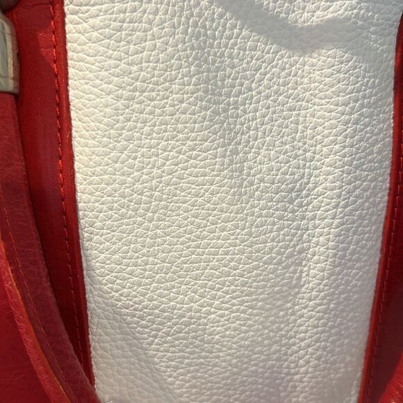 Valentina Handbag - Picture 8 of 9